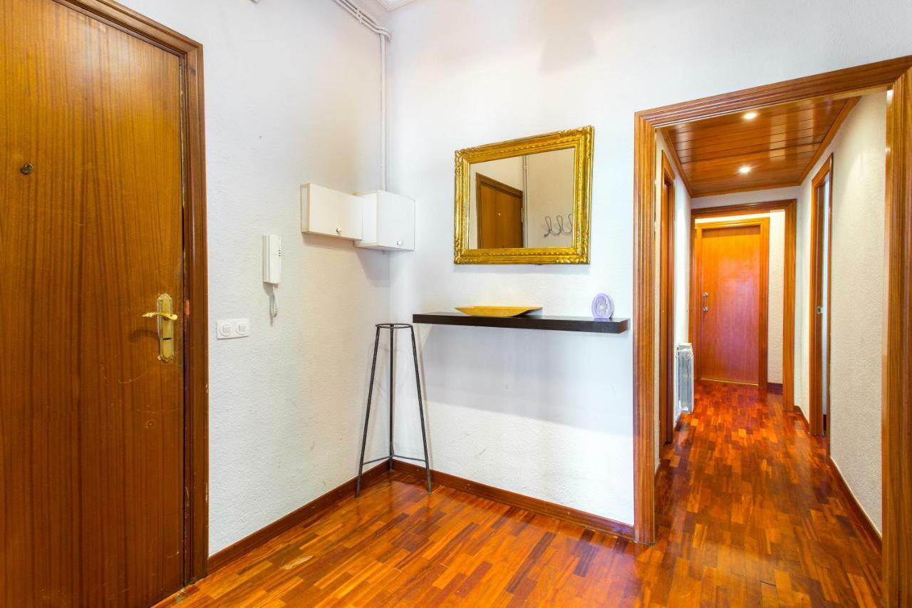 ברצלונה Friendly Rentals Rambla Flower מראה חיצוני תמונה